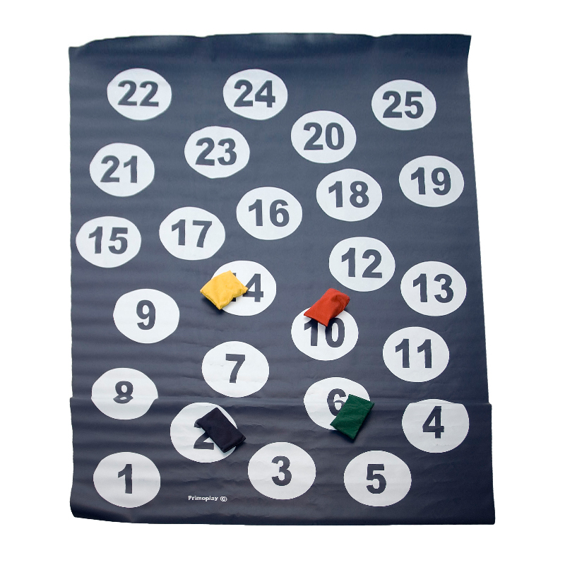 Floor dart board with numbers